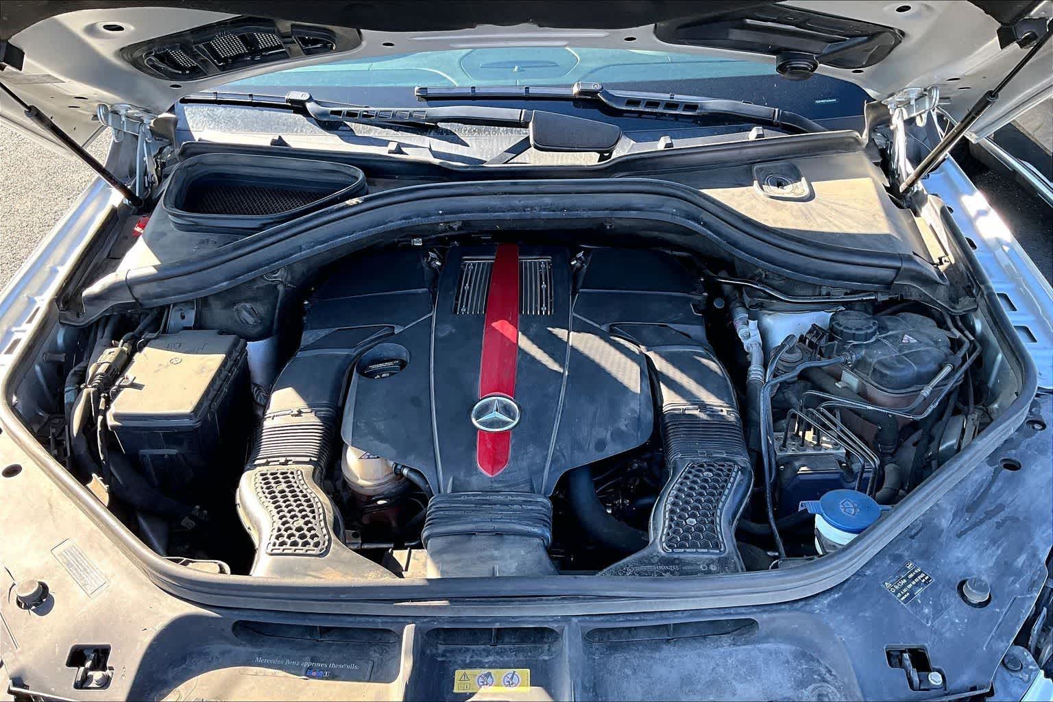 Thumbnail: 2016 Mercedes-Benz GLE - 9