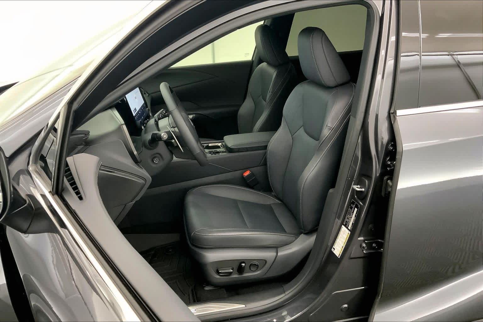 Thumbnail: 2025 Lexus RX - 11