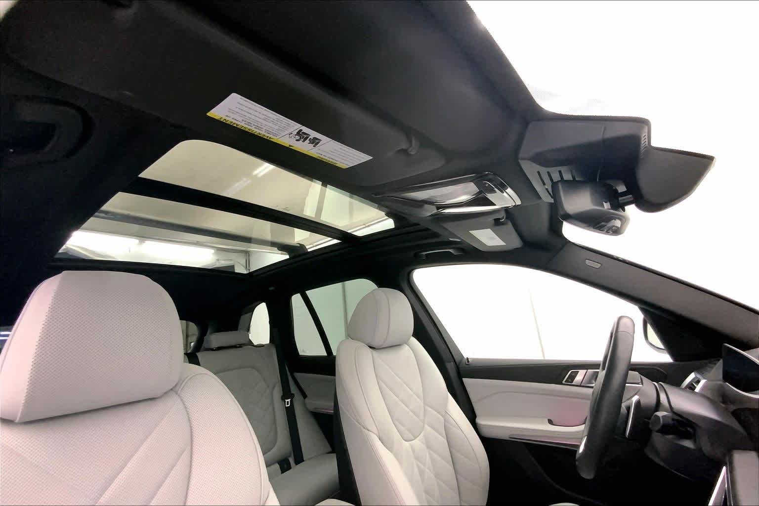 Thumbnail: 2025 BMW X5 - 30