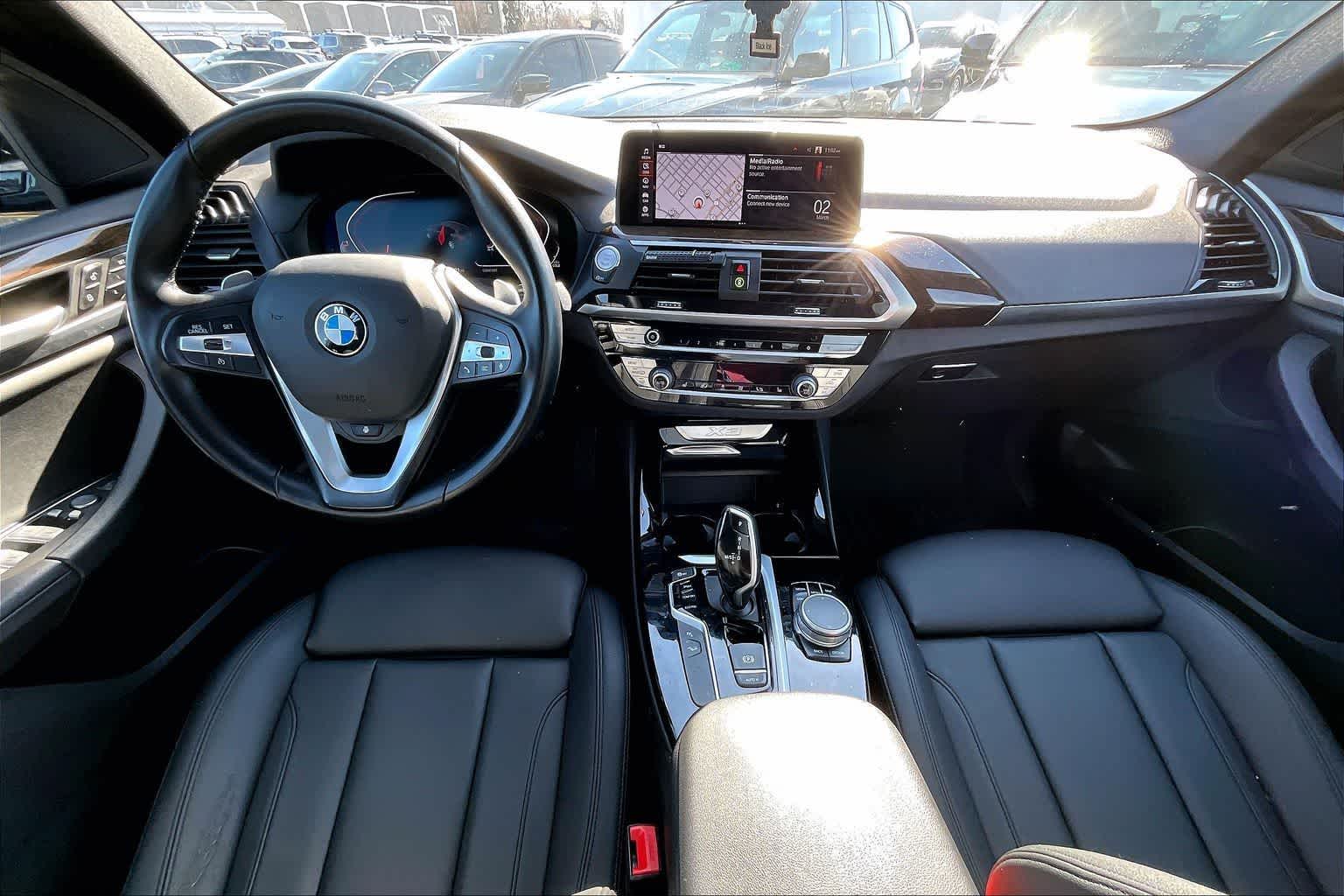 Thumbnail: 2021 BMW X3 - 10