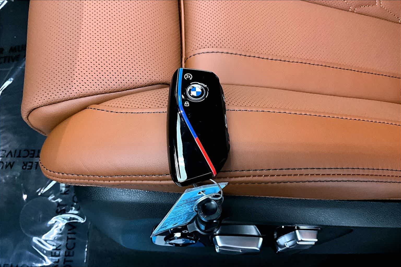 Thumbnail: 2026 BMW X7 - 20