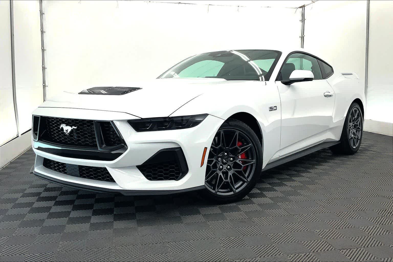 Thumbnail: 2025 Ford Mustang - 1