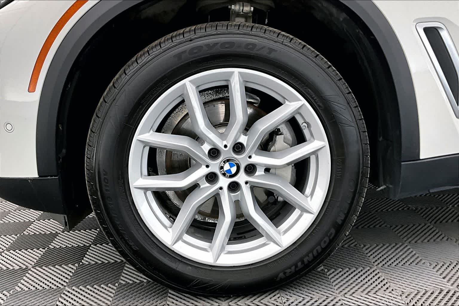 Thumbnail: 2020 BMW X5 - 8