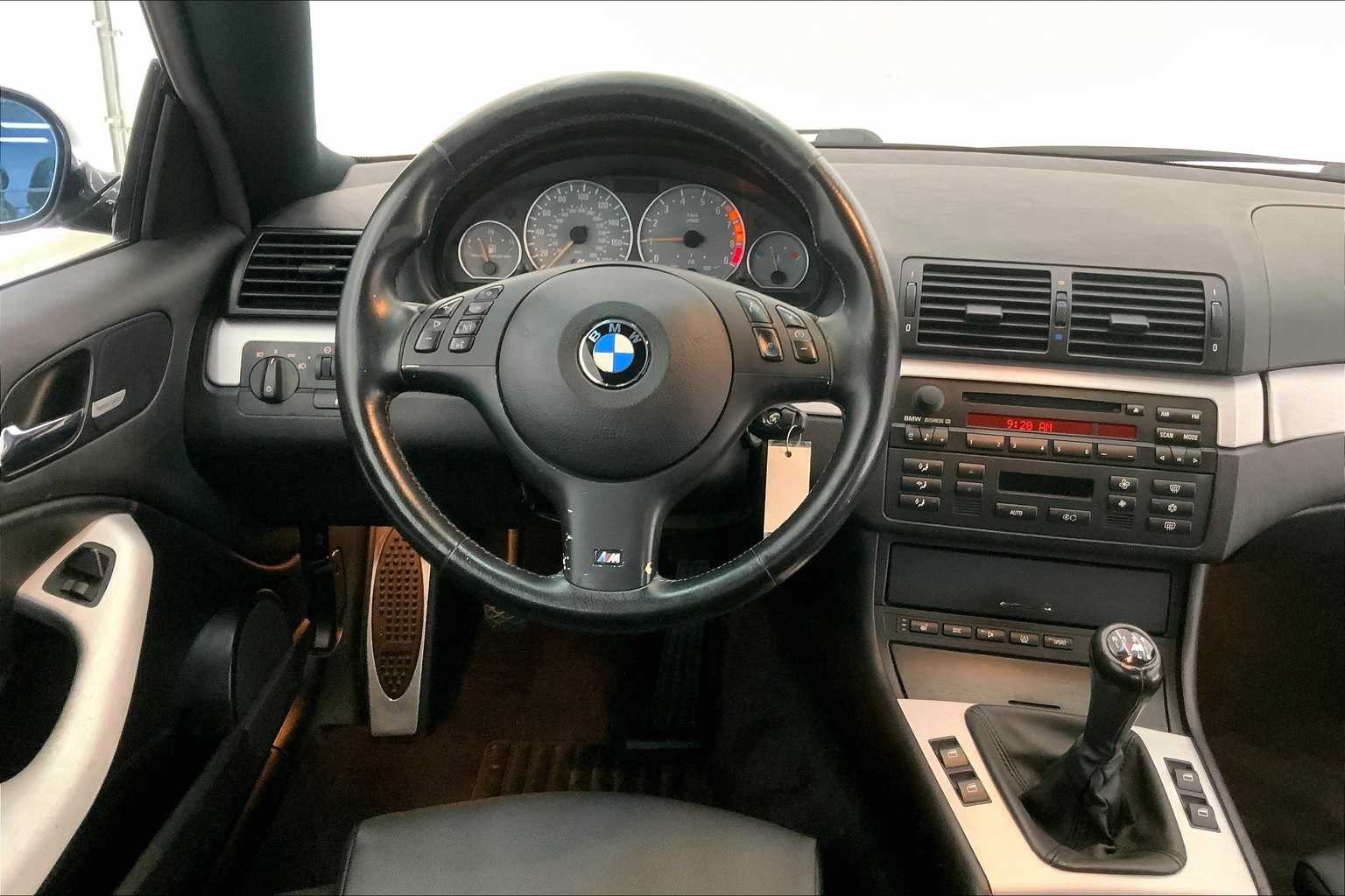 Thumbnail: 2004 BMW M3 - 13