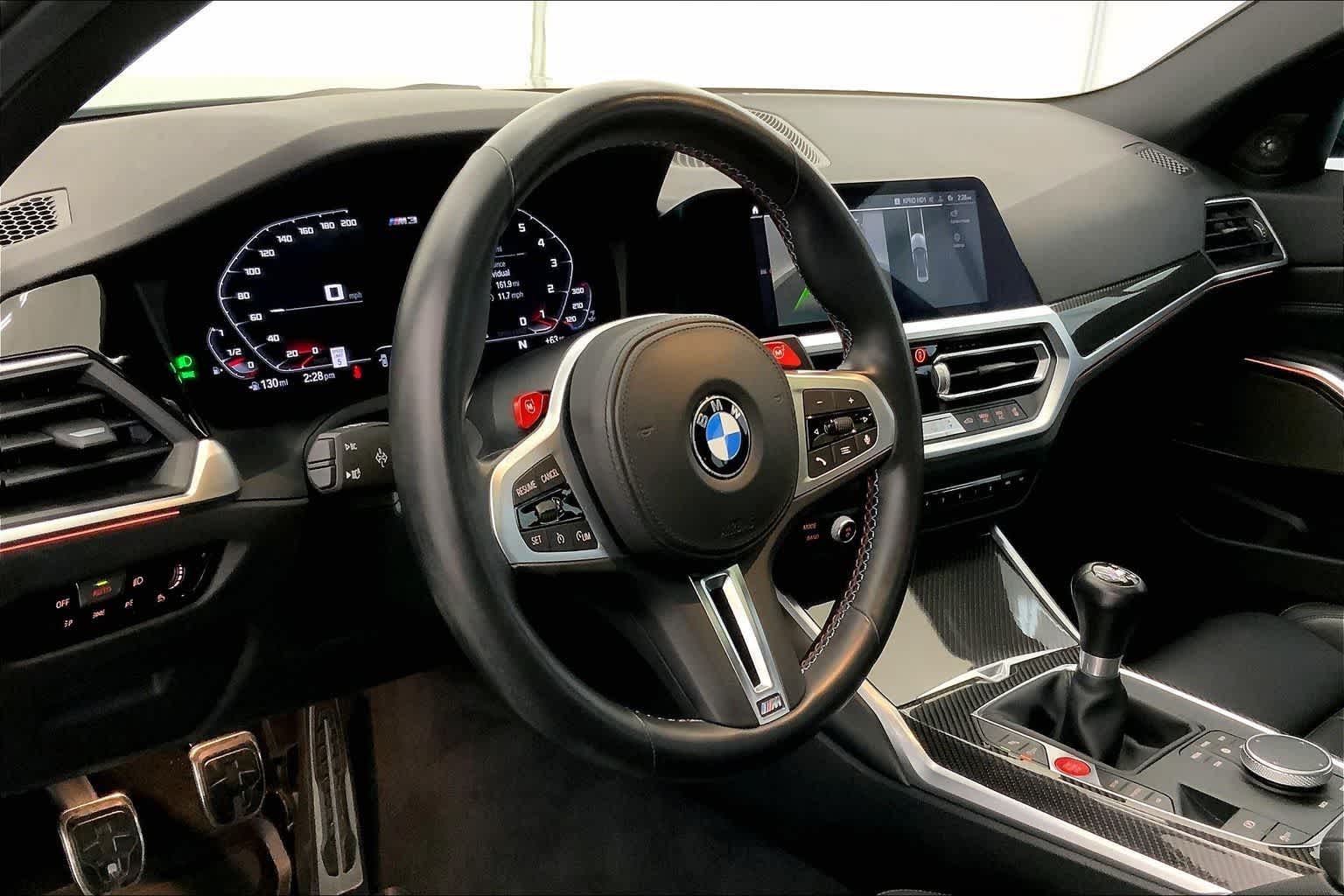 Thumbnail: 2022 BMW M3 - 2