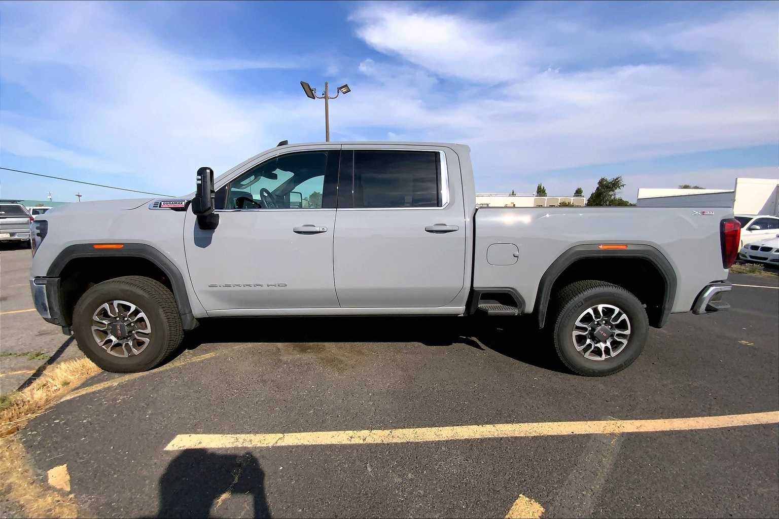 Thumbnail: 2024 GMC Sierra 2500 - 3