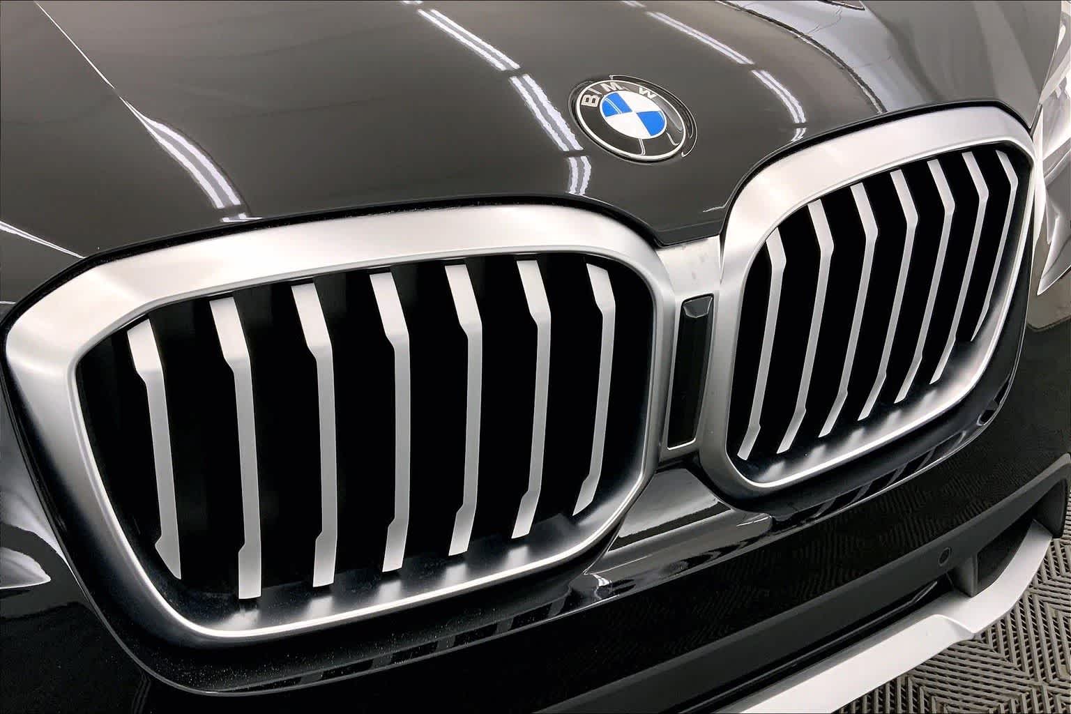 Thumbnail: 2024 BMW X3 - 33