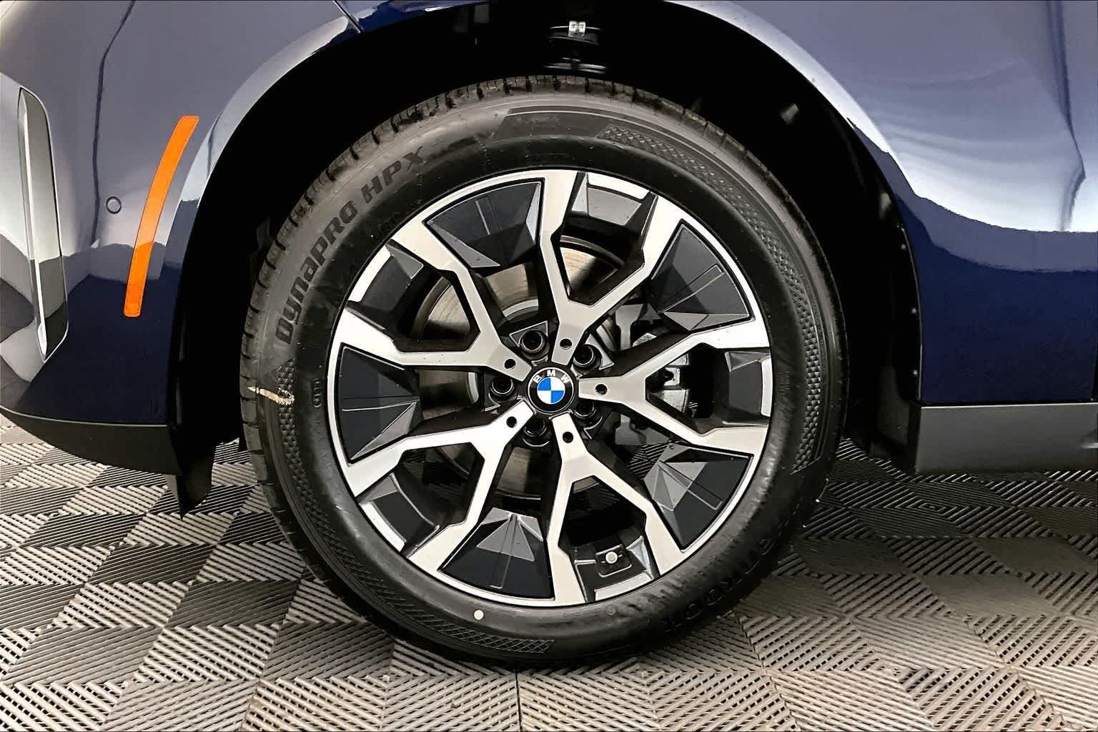Thumbnail: 2026 BMW X3 - 8