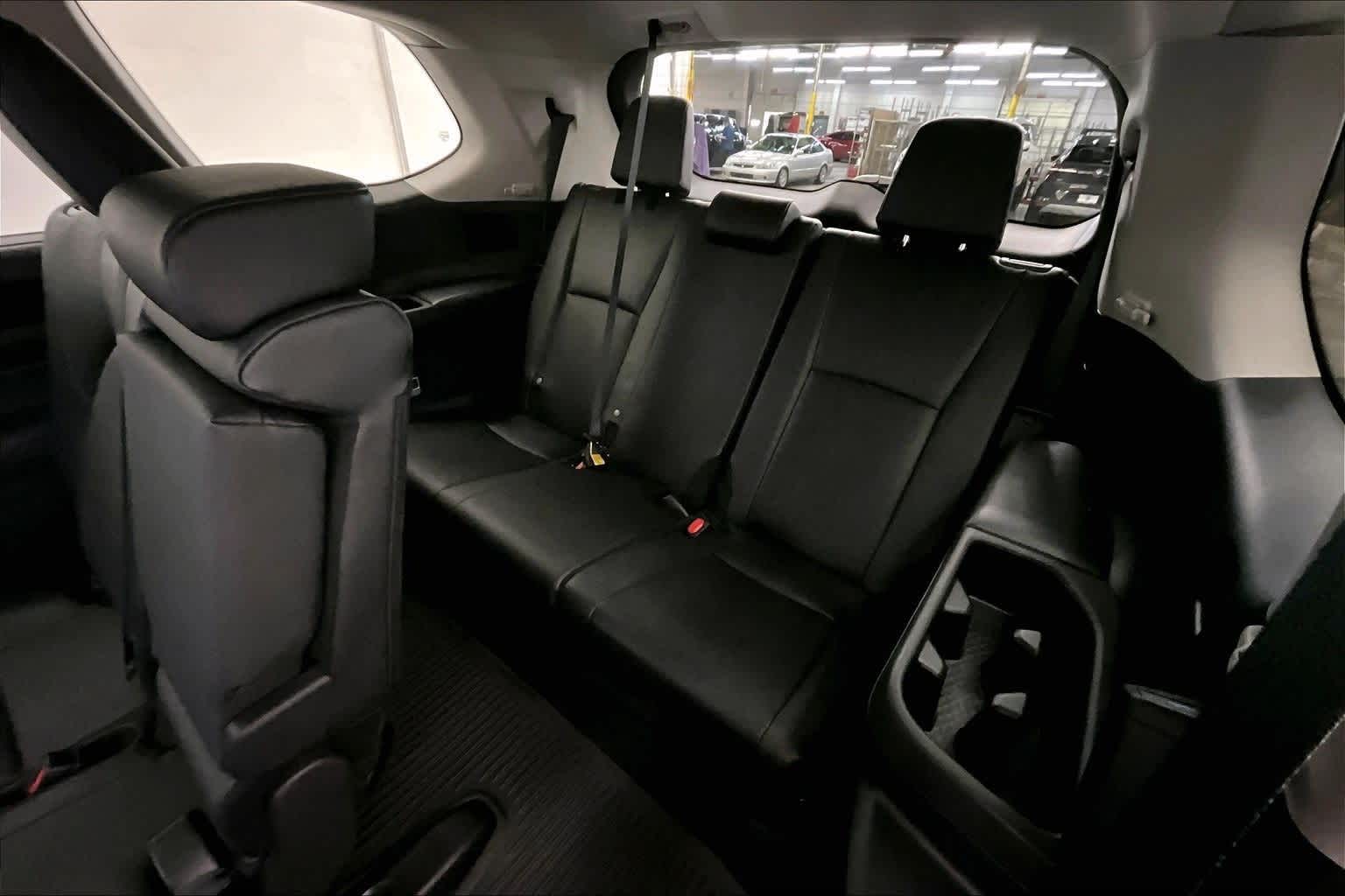 Thumbnail: 2024 Toyota Grand Highlander - 29