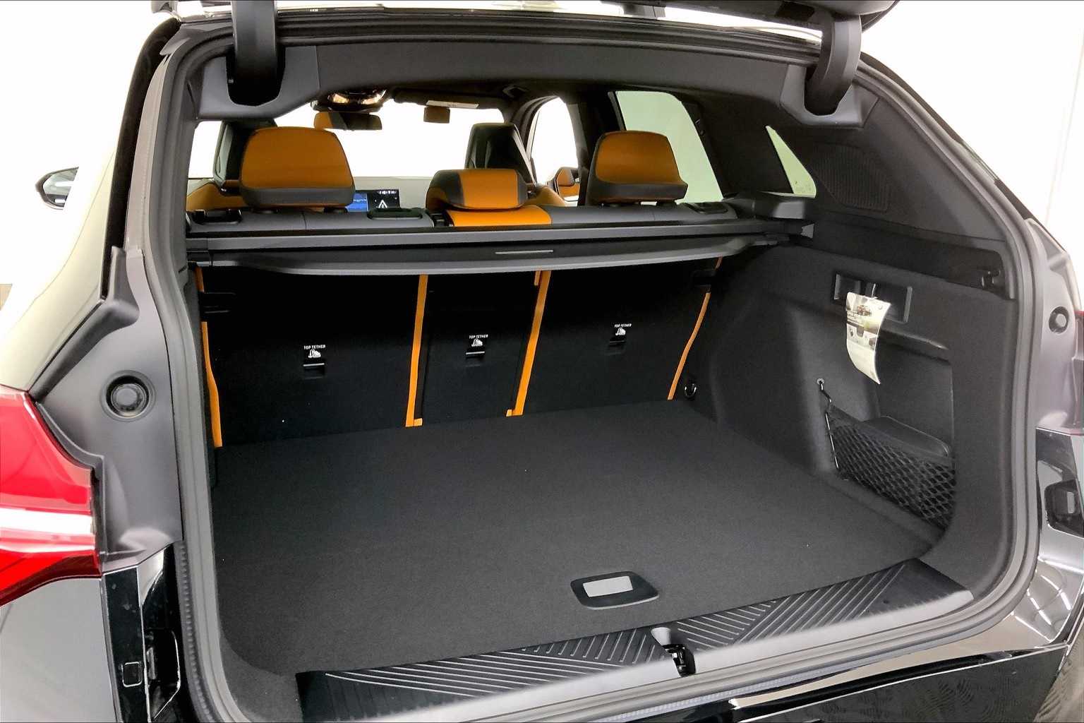 Thumbnail: 2025 BMW X3 - 19