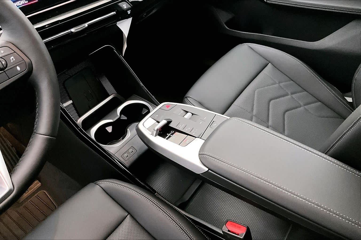 Thumbnail: 2026 BMW X1 - 17