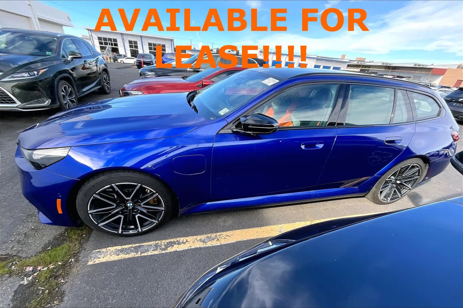 Thumbnail: 2025 BMW M5 - 3