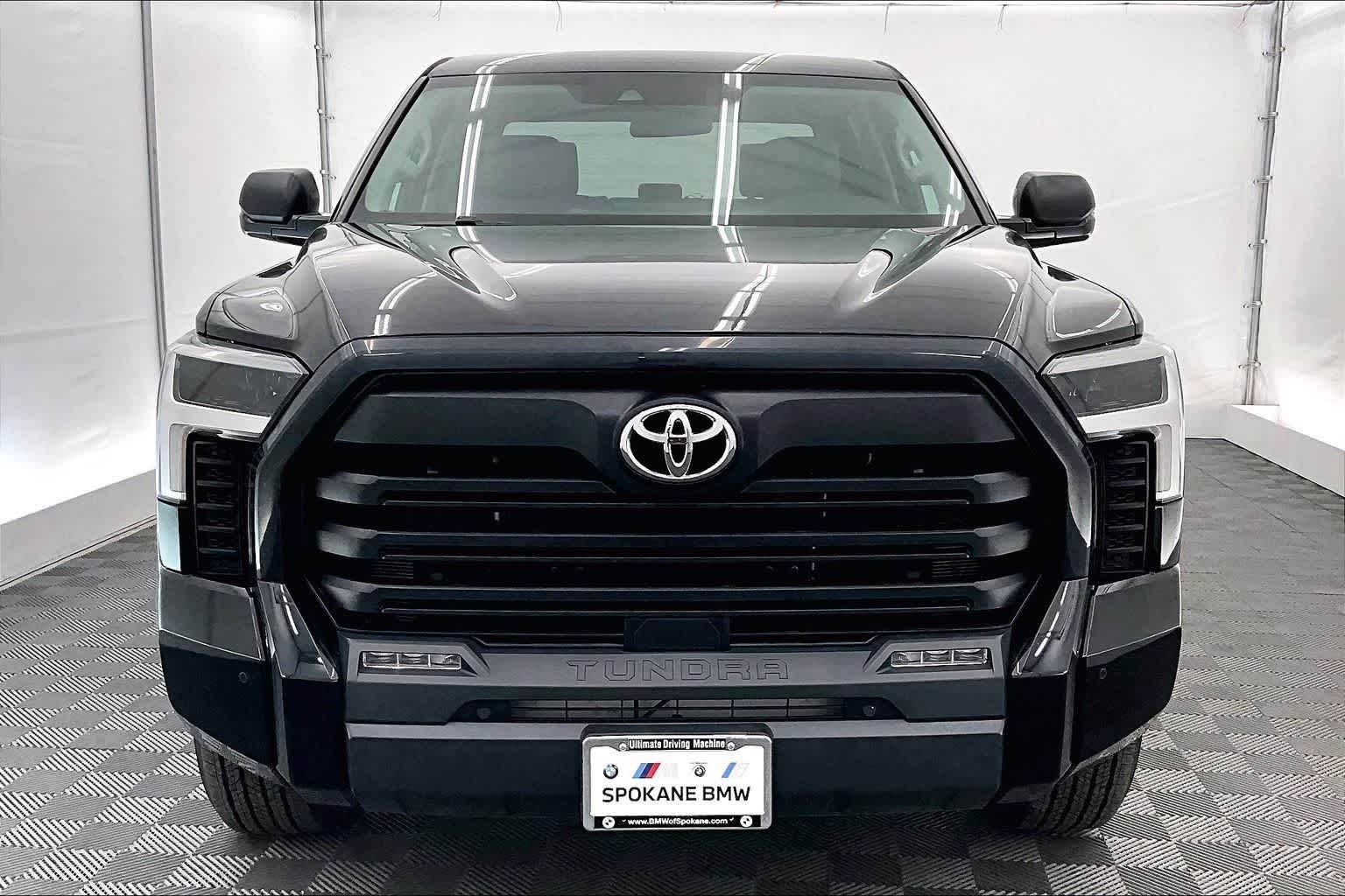 Thumbnail: 2023 Toyota Tundra - 6