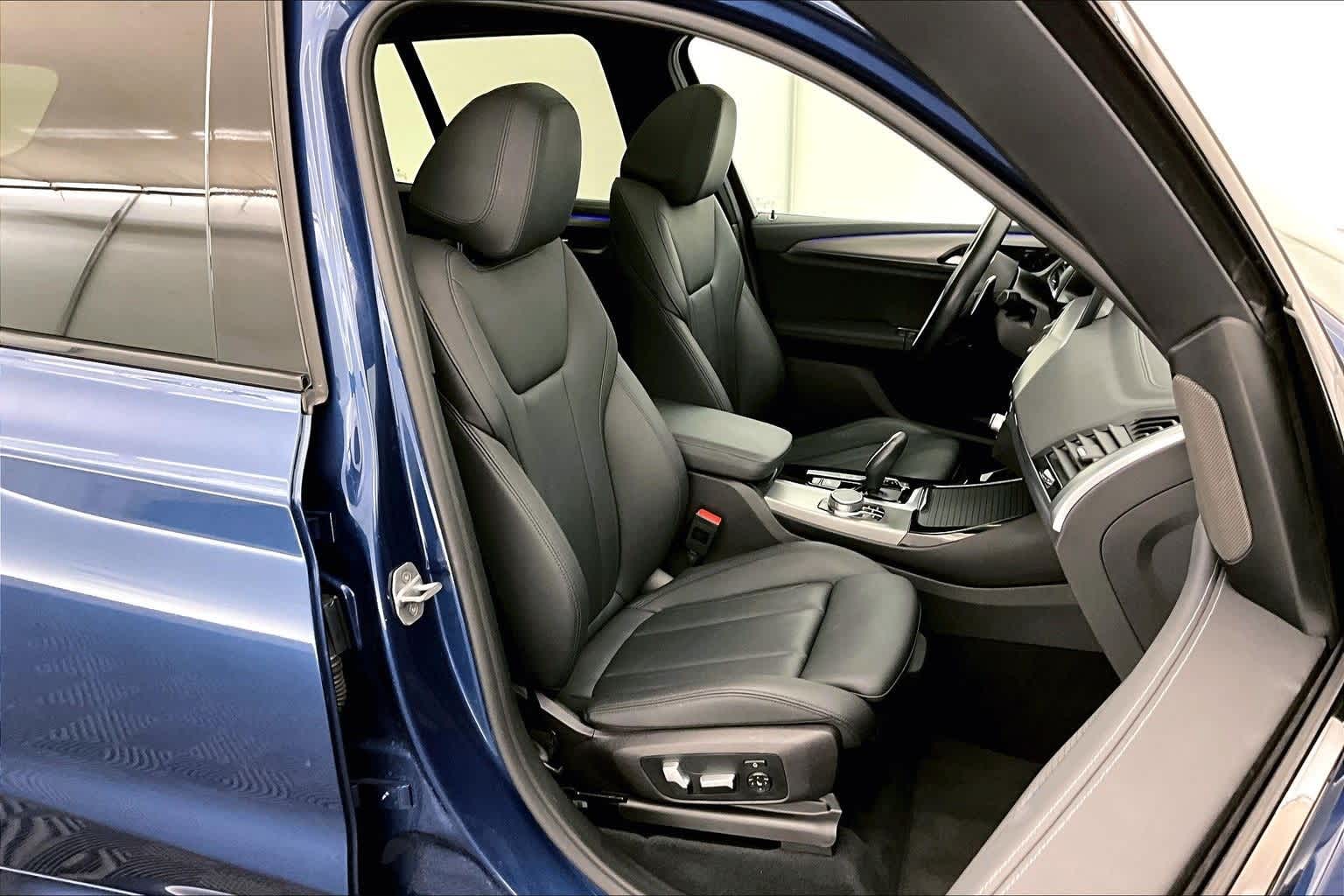 Thumbnail: 2020 BMW X3 - 13