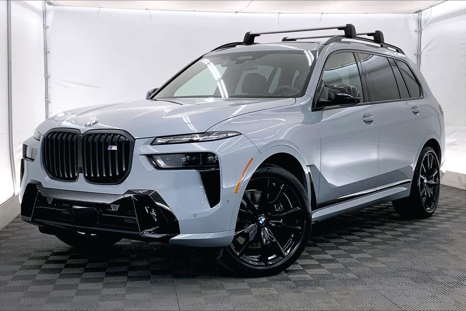 Thumbnail: 2026 BMW X7 - 1