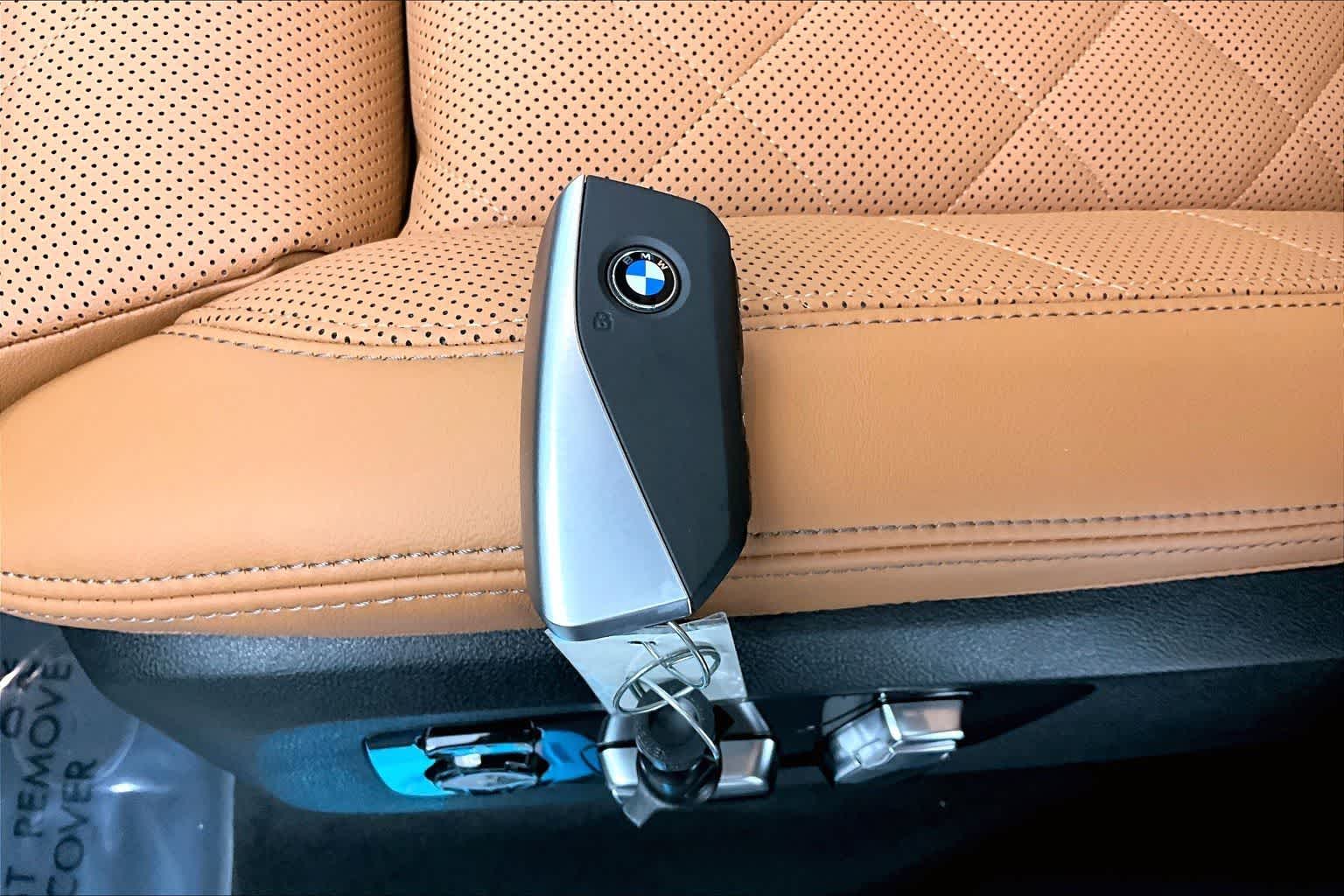 Thumbnail: 2026 BMW X5 - 20