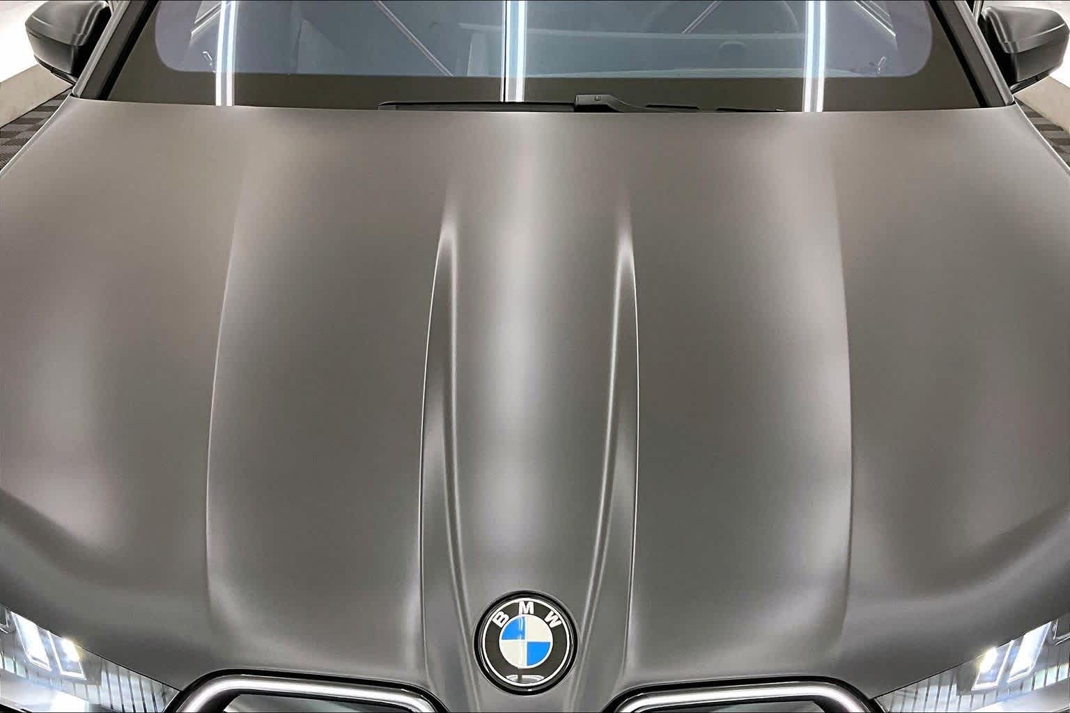 Thumbnail: 2026 BMW iX - 9