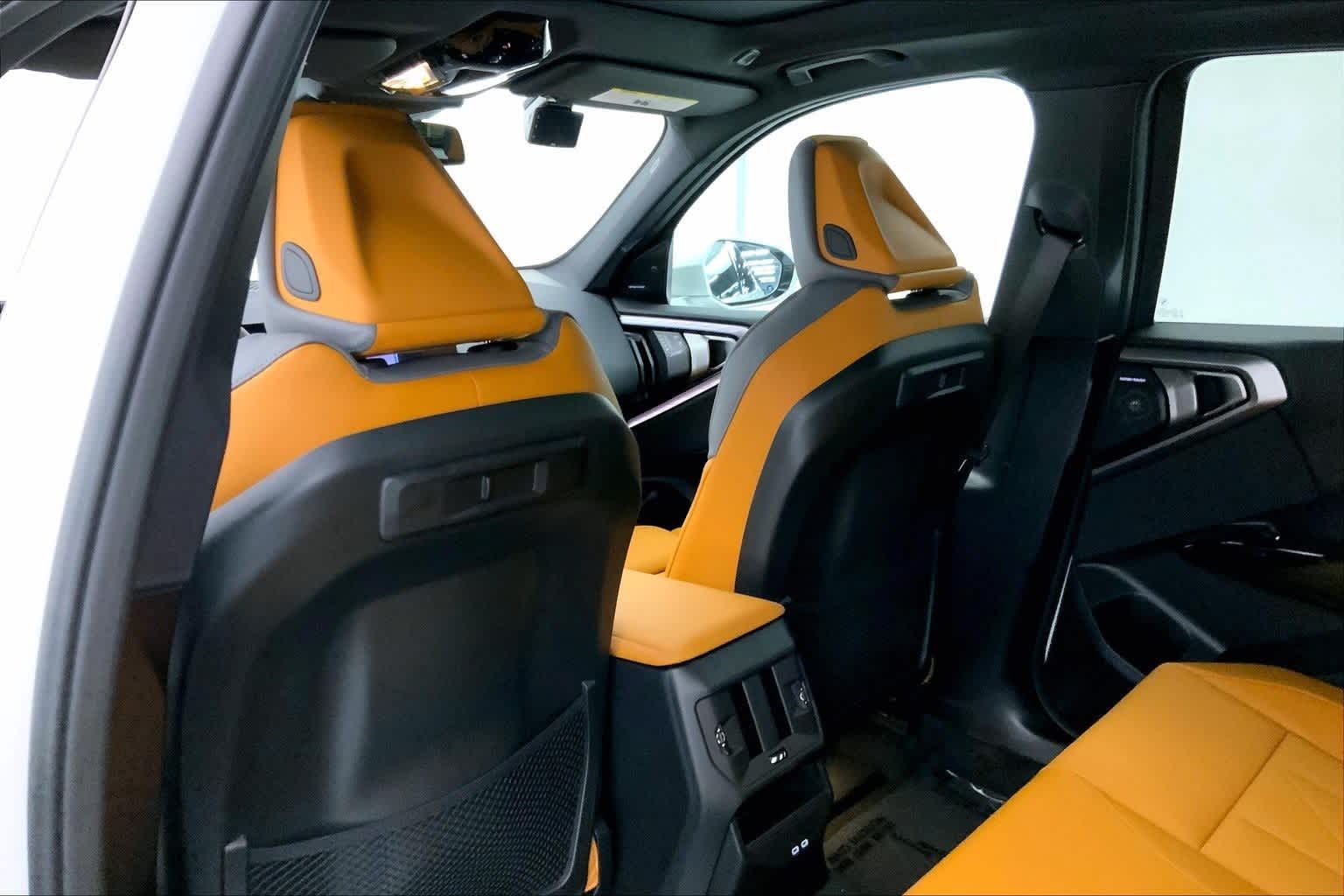 Thumbnail: 2026 BMW X3 - 12