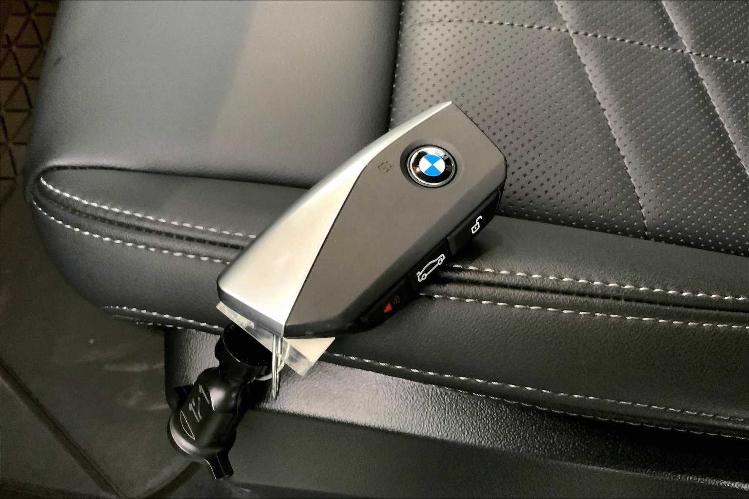 Thumbnail: 2025 BMW X1 - 19