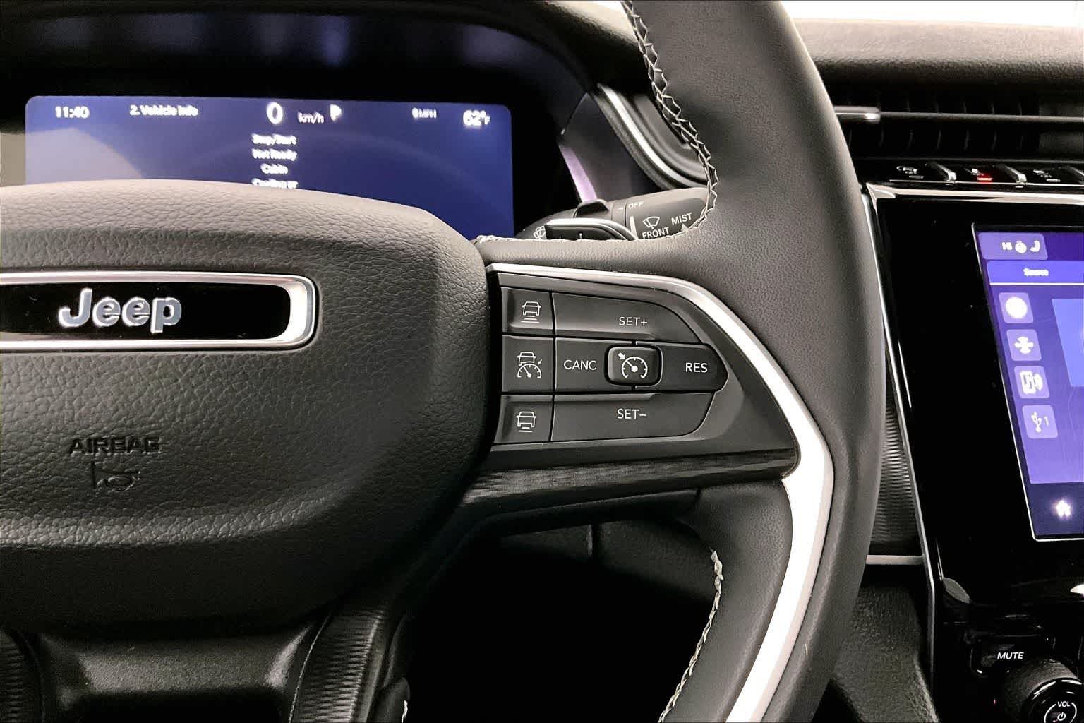 Thumbnail: 2023 Jeep Grand Cherokee - 25