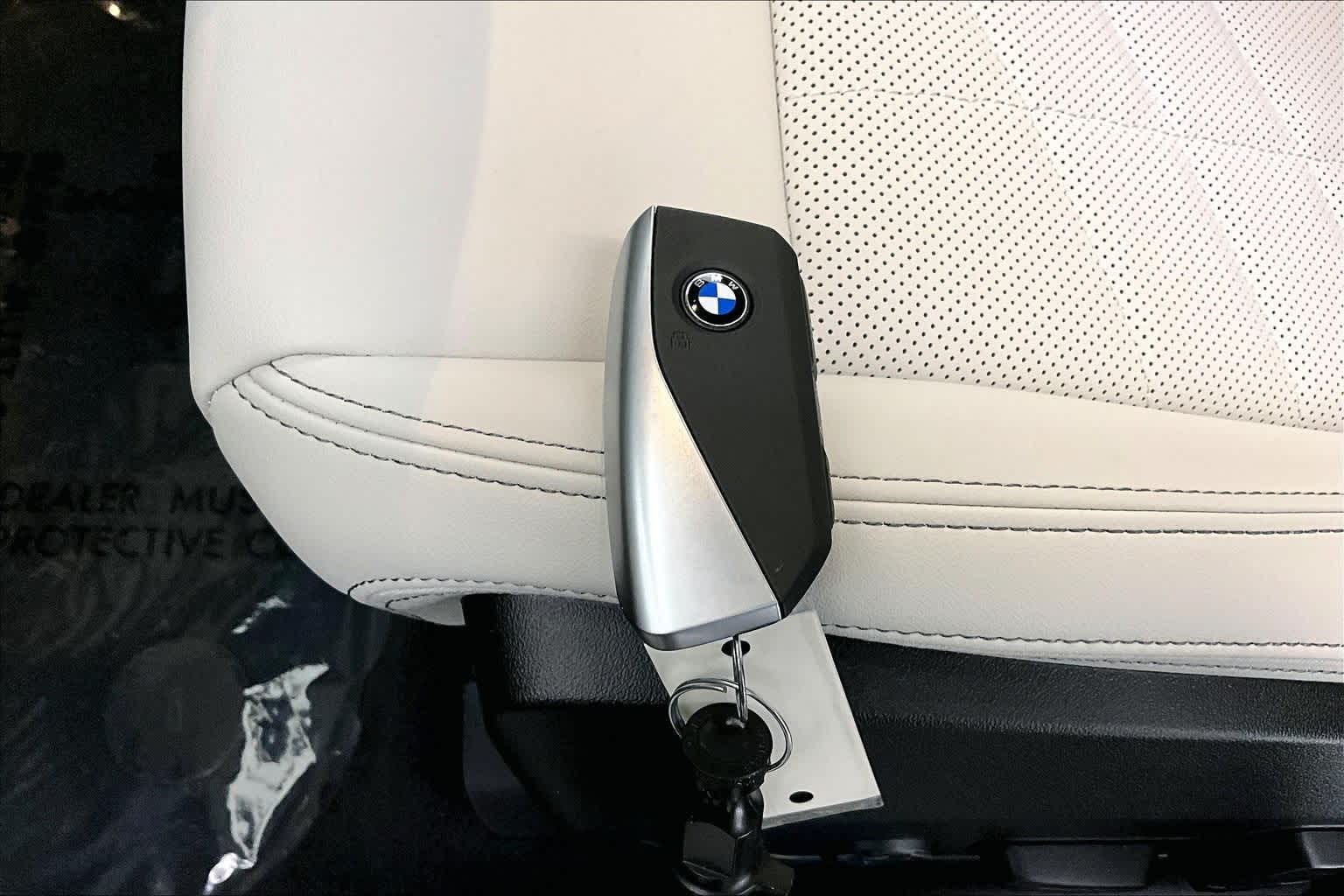 Thumbnail: 2026 BMW X1 - 20