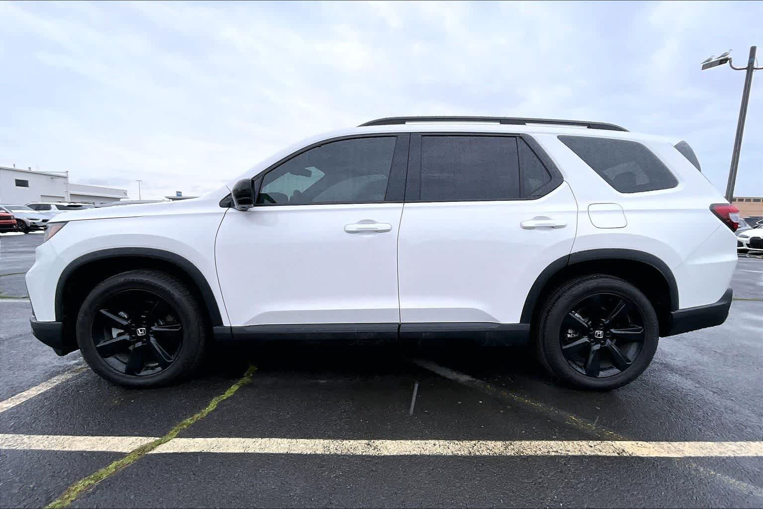 Thumbnail: 2025 Honda Pilot - 3