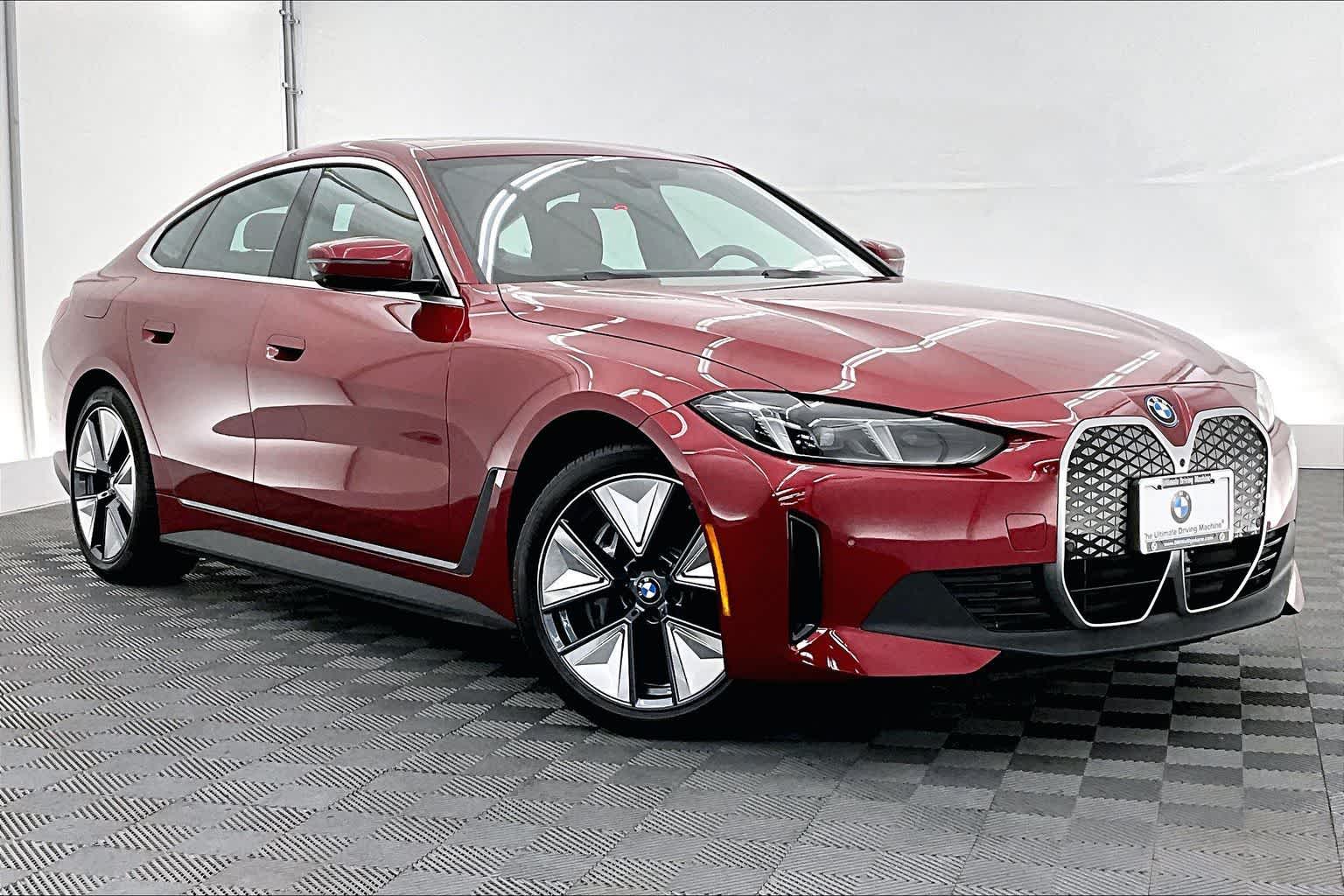 Thumbnail: 2025 BMW i4 - 21