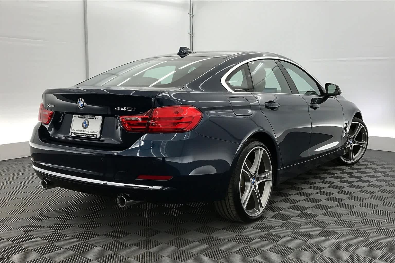 Thumbnail: 2017 BMW 4 Series - 16