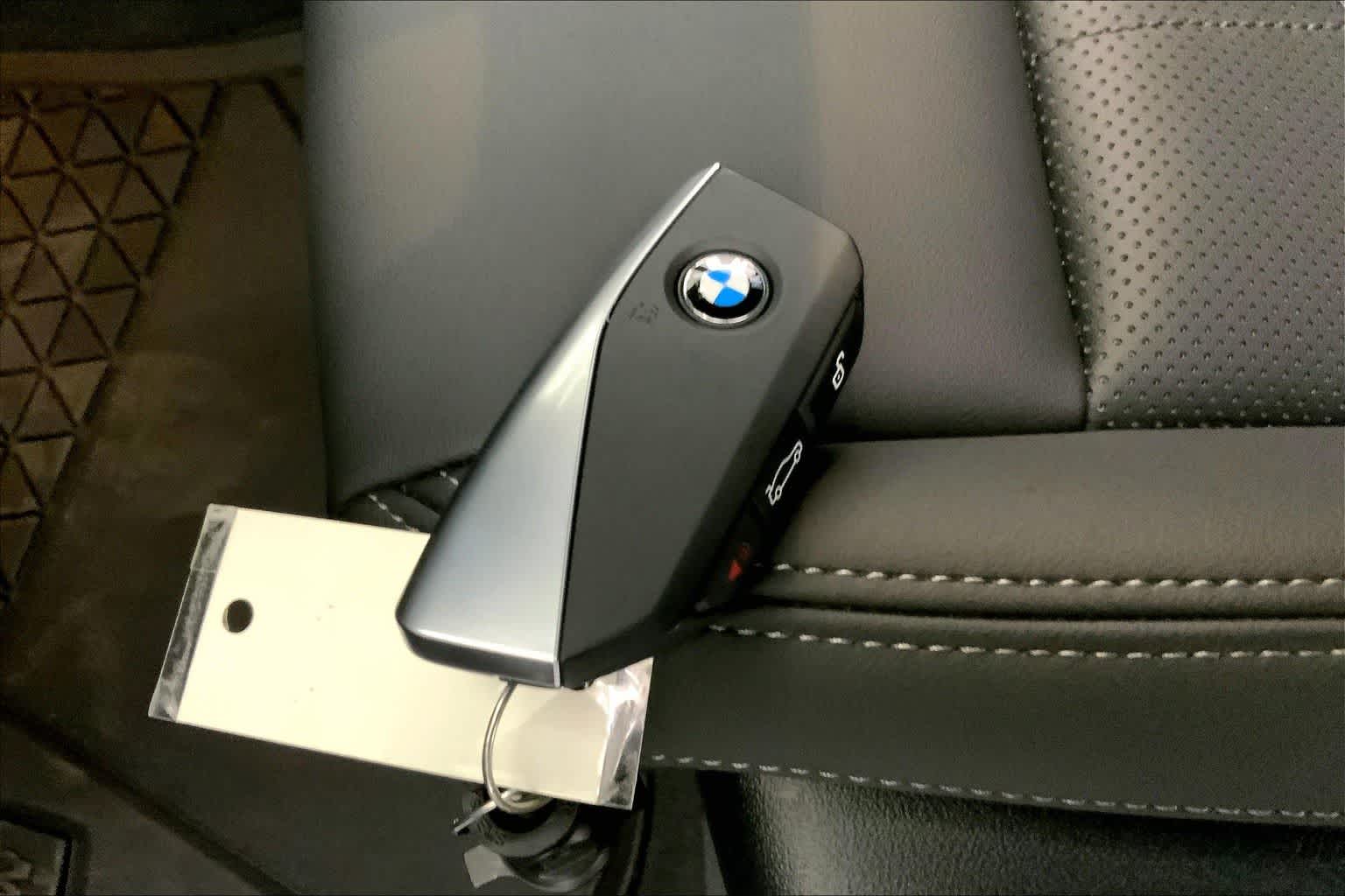 Thumbnail: 2025 BMW X1 - 19