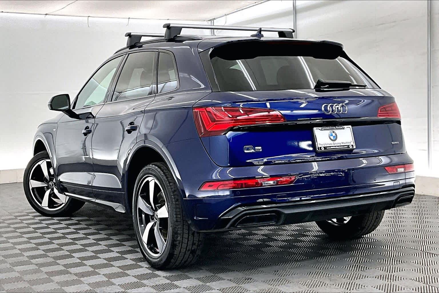 Thumbnail: 2023 Audi Q5 - 4