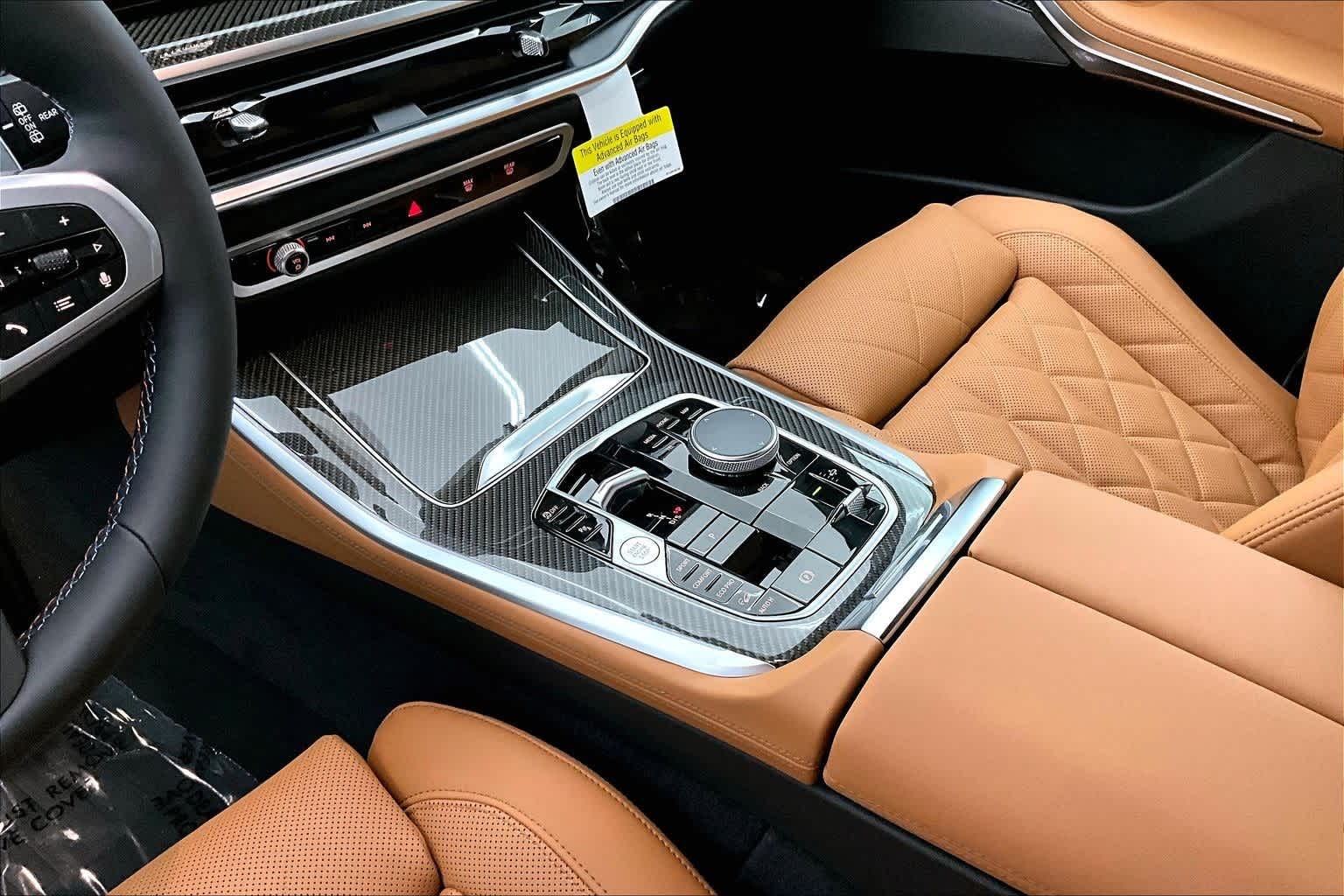 Thumbnail: 2026 BMW X5 - 17