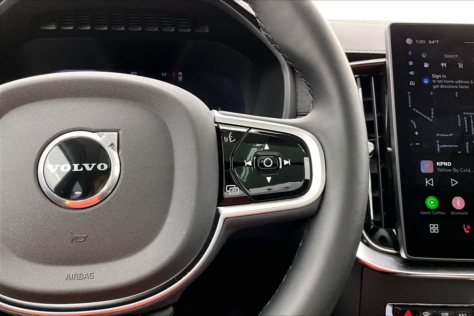 Thumbnail: 2025 Volvo XC90 - 25