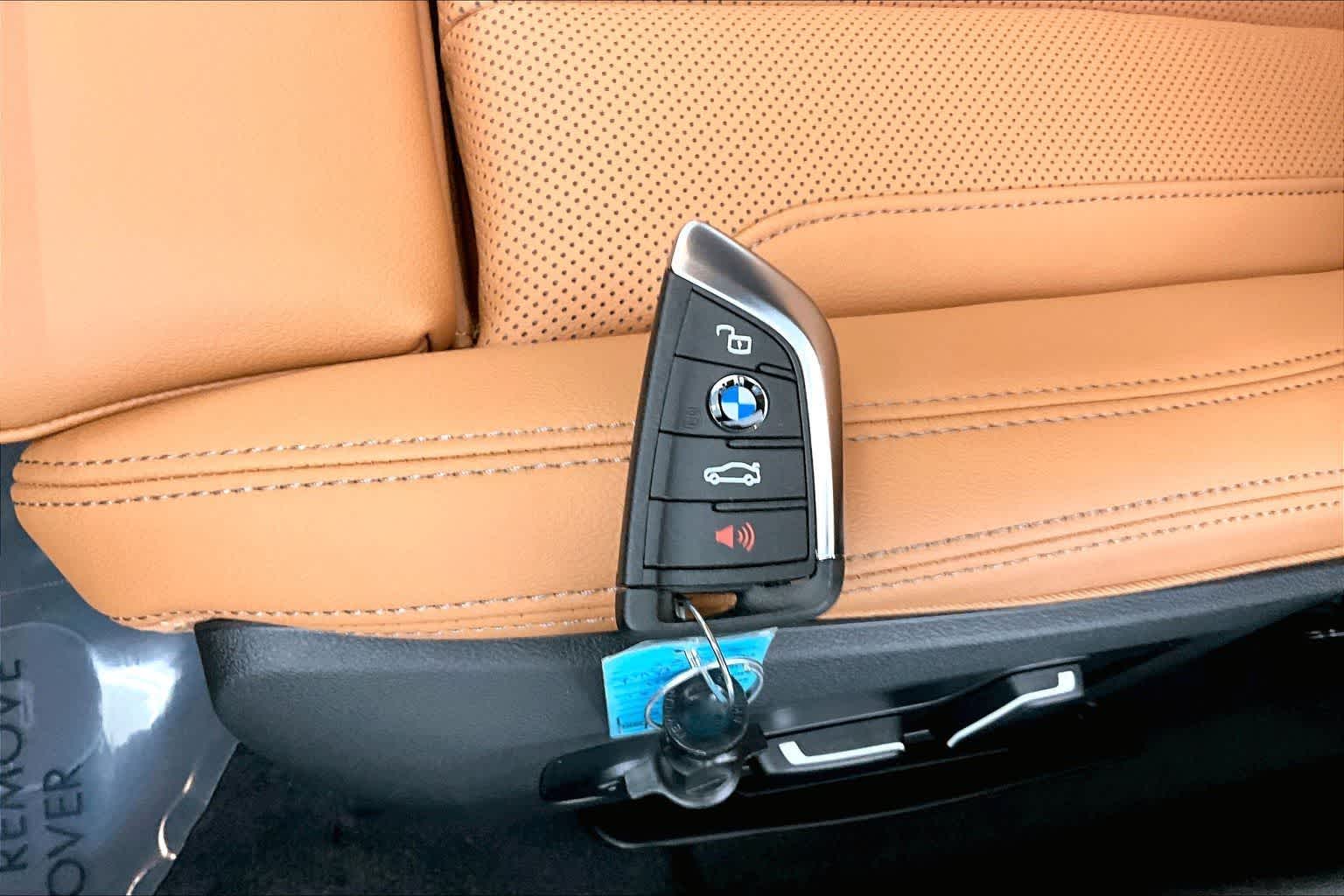 Thumbnail: 2026 BMW 3 Series - 20