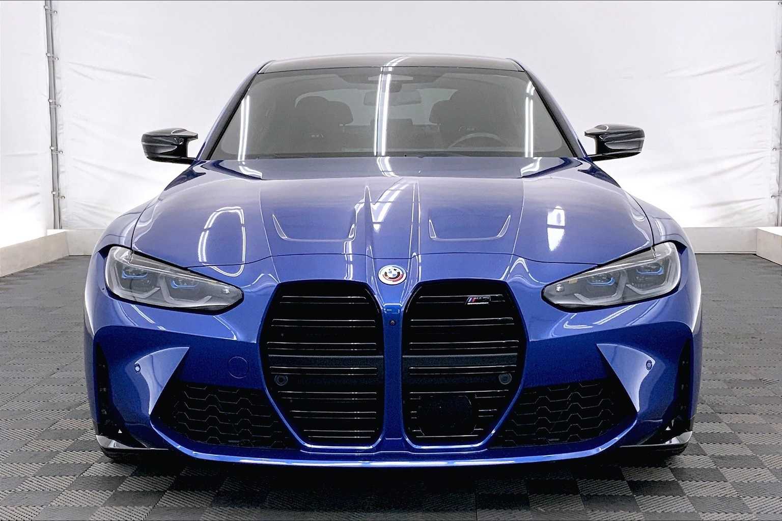 Thumbnail: 2023 BMW M3 - 6