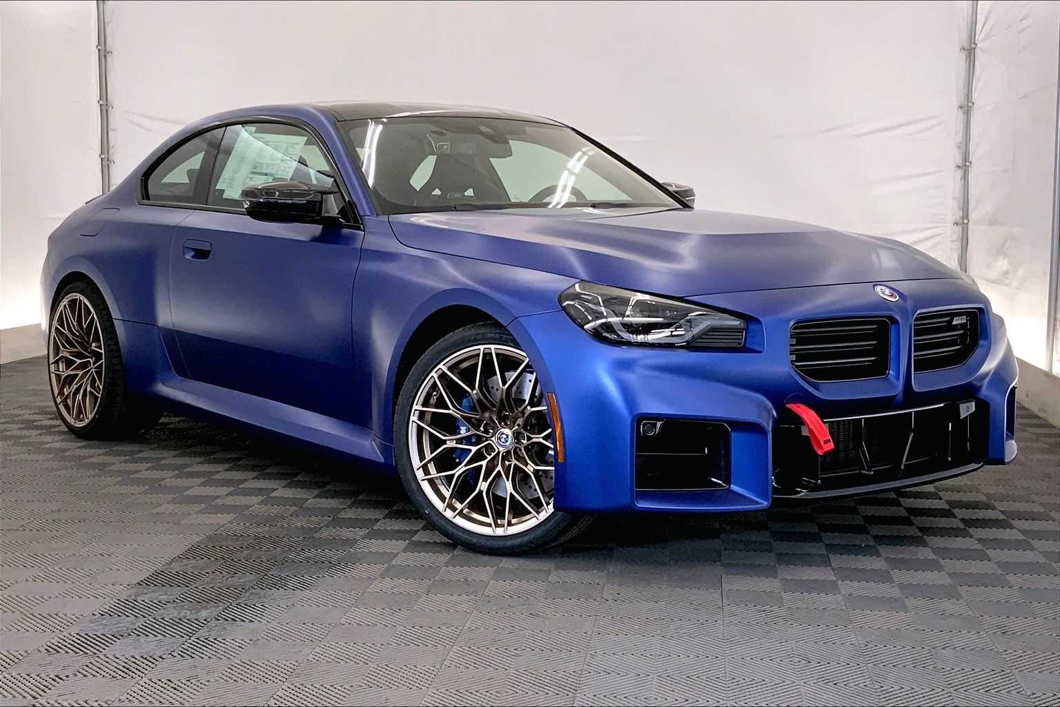 Thumbnail: 2025 BMW M2 - 20