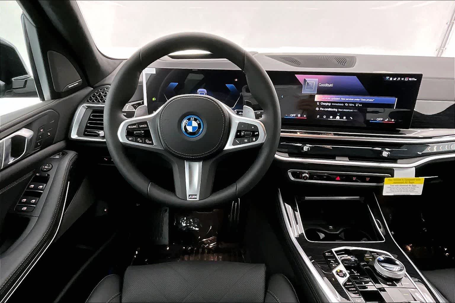 Thumbnail: 2026 BMW X5 - 15