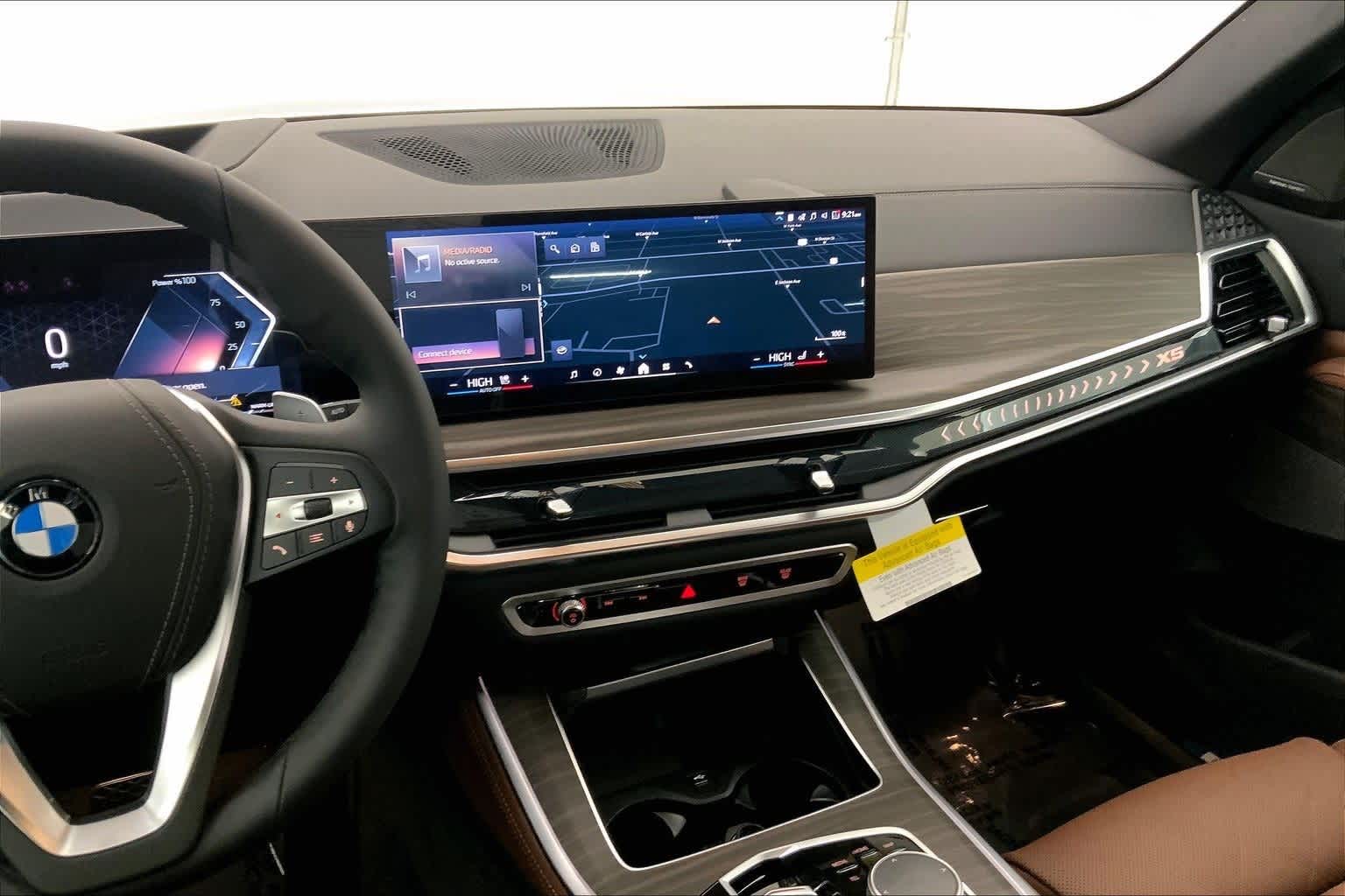 Thumbnail: 2026 BMW X5 - 16