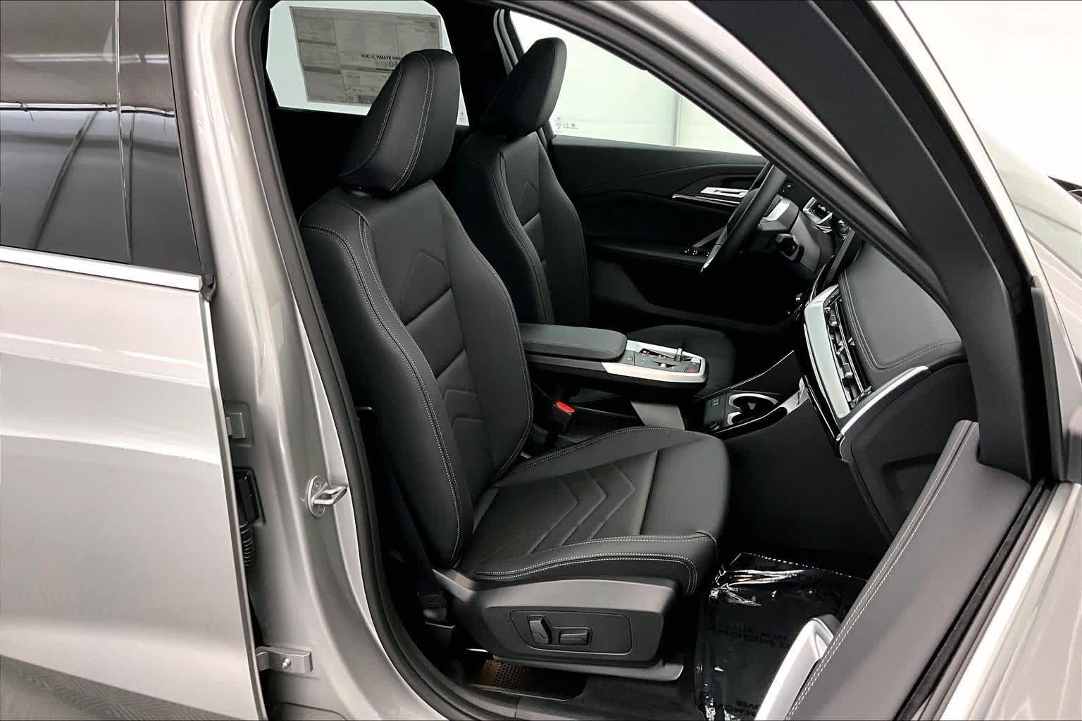 Thumbnail: 2026 BMW X1 - 14