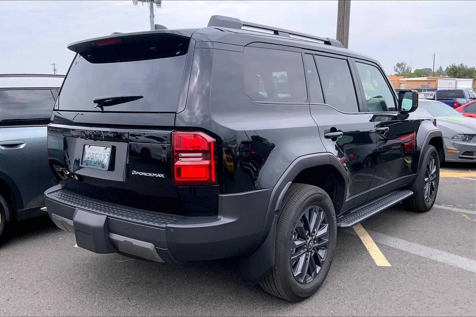 Thumbnail: 2025 Toyota Land Cruiser - 19