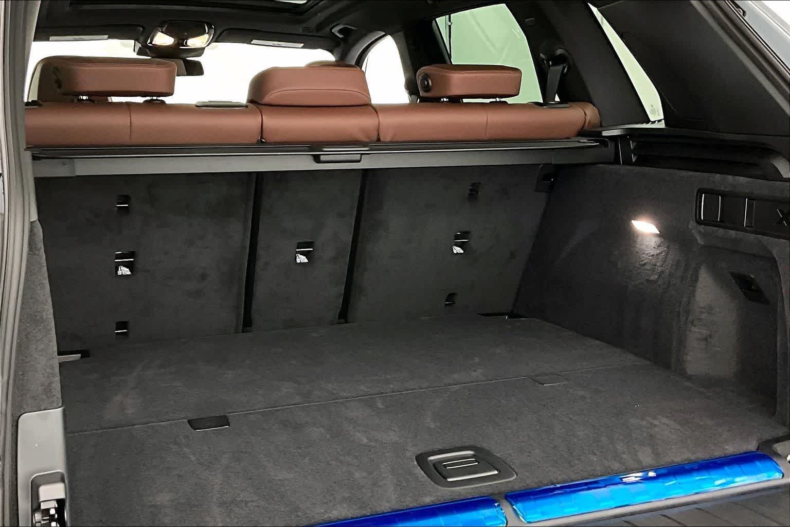 Thumbnail: 2026 BMW X5 - 19