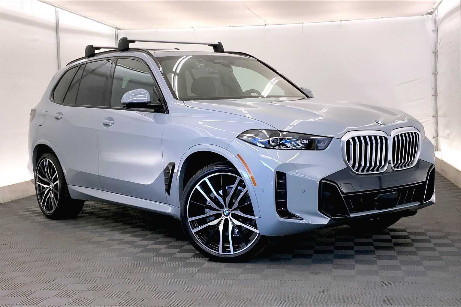 Thumbnail: 2026 BMW X5 - 21