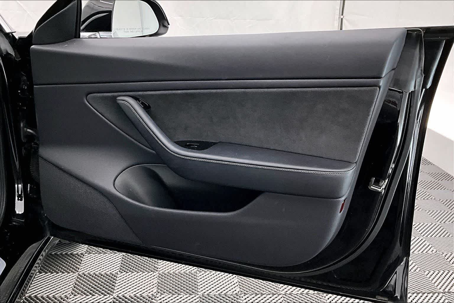 Thumbnail: 2019 Tesla Model 3 - 28