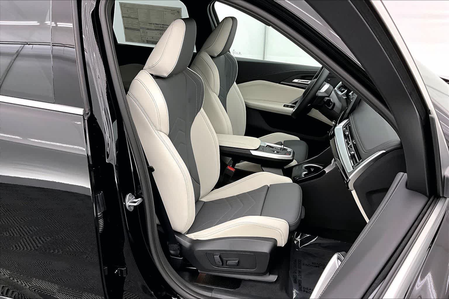 Thumbnail: 2026 BMW X1 - 14