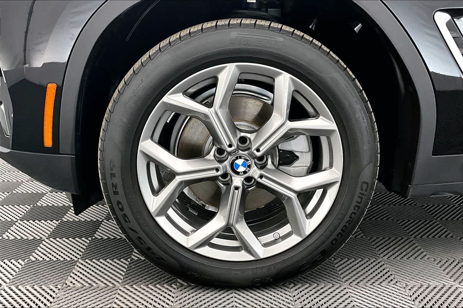 Thumbnail: 2024 BMW X3 - 8