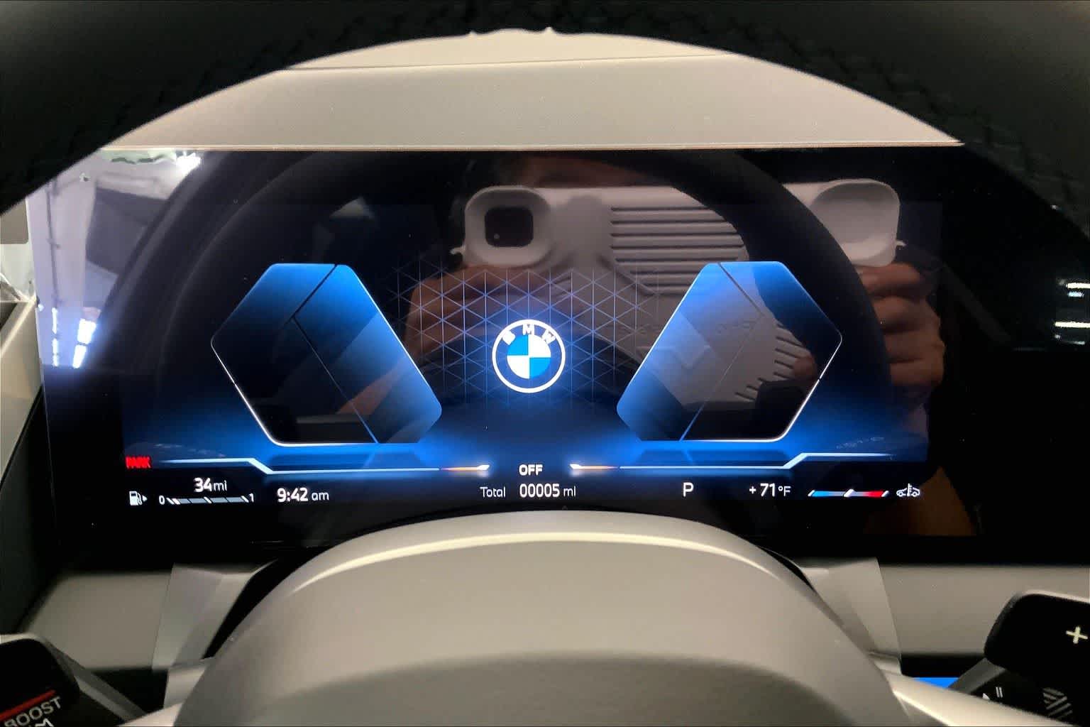 Thumbnail: 2025 BMW X3 - 18