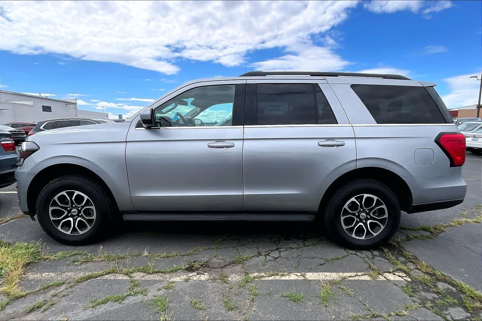 Thumbnail: 2024 Ford Expedition - 3