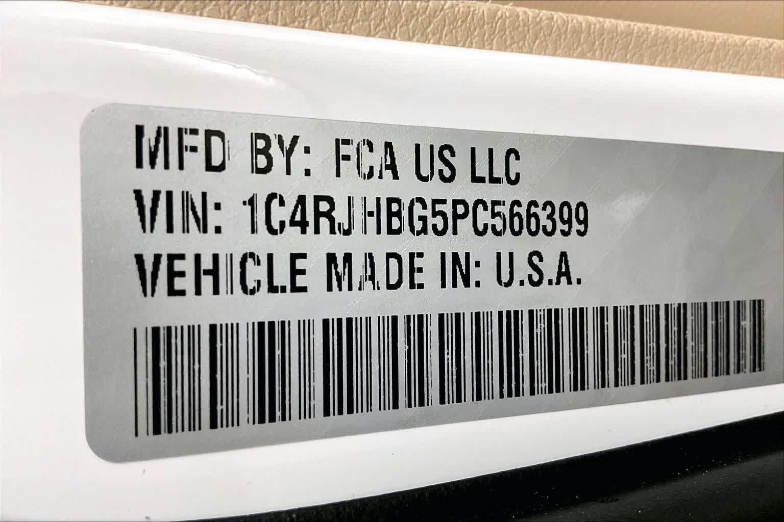 Thumbnail: 2023 Jeep Grand Cherokee - 20