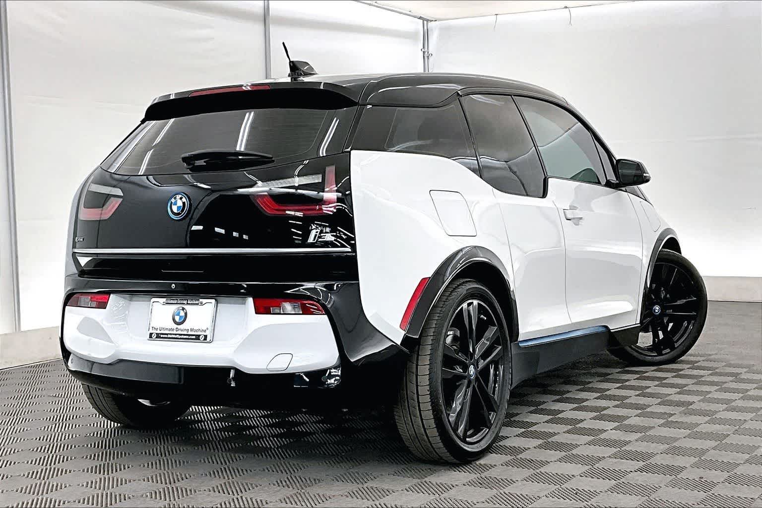Thumbnail: 2019 BMW i3 - 22