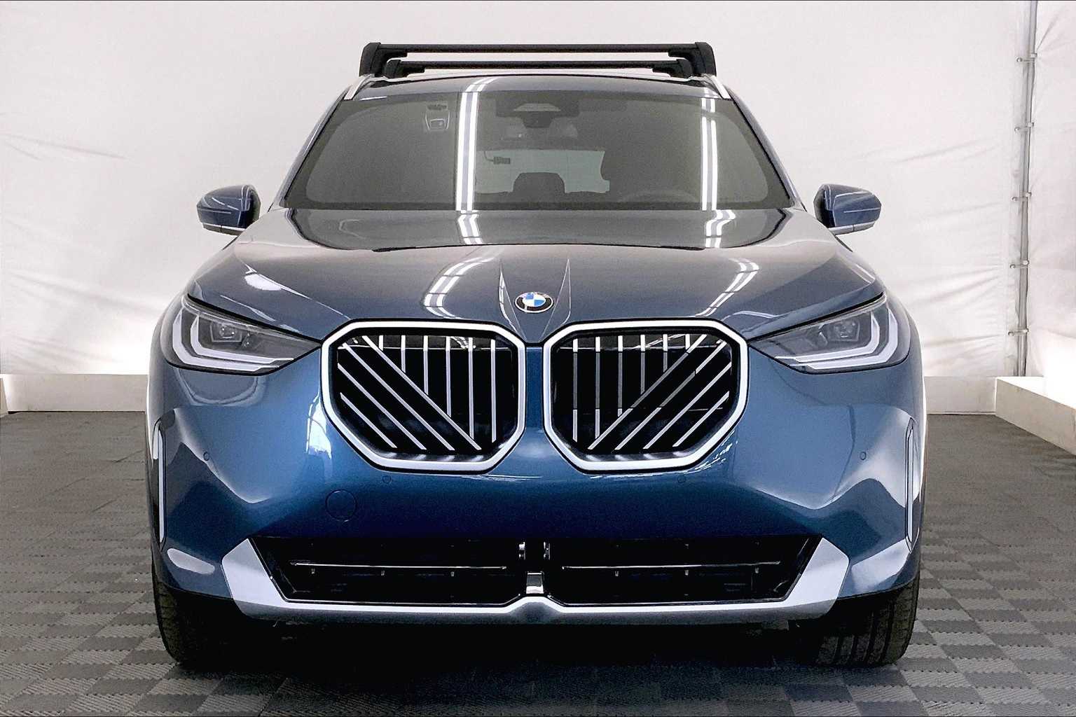 Thumbnail: 2025 BMW X3 - 6