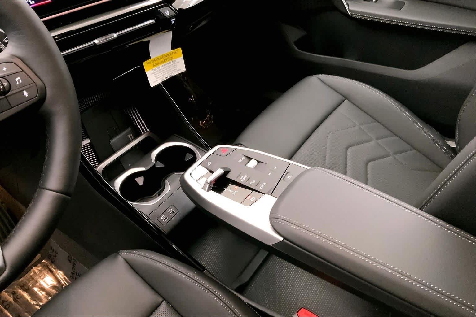 Thumbnail: 2026 BMW X1 - 17